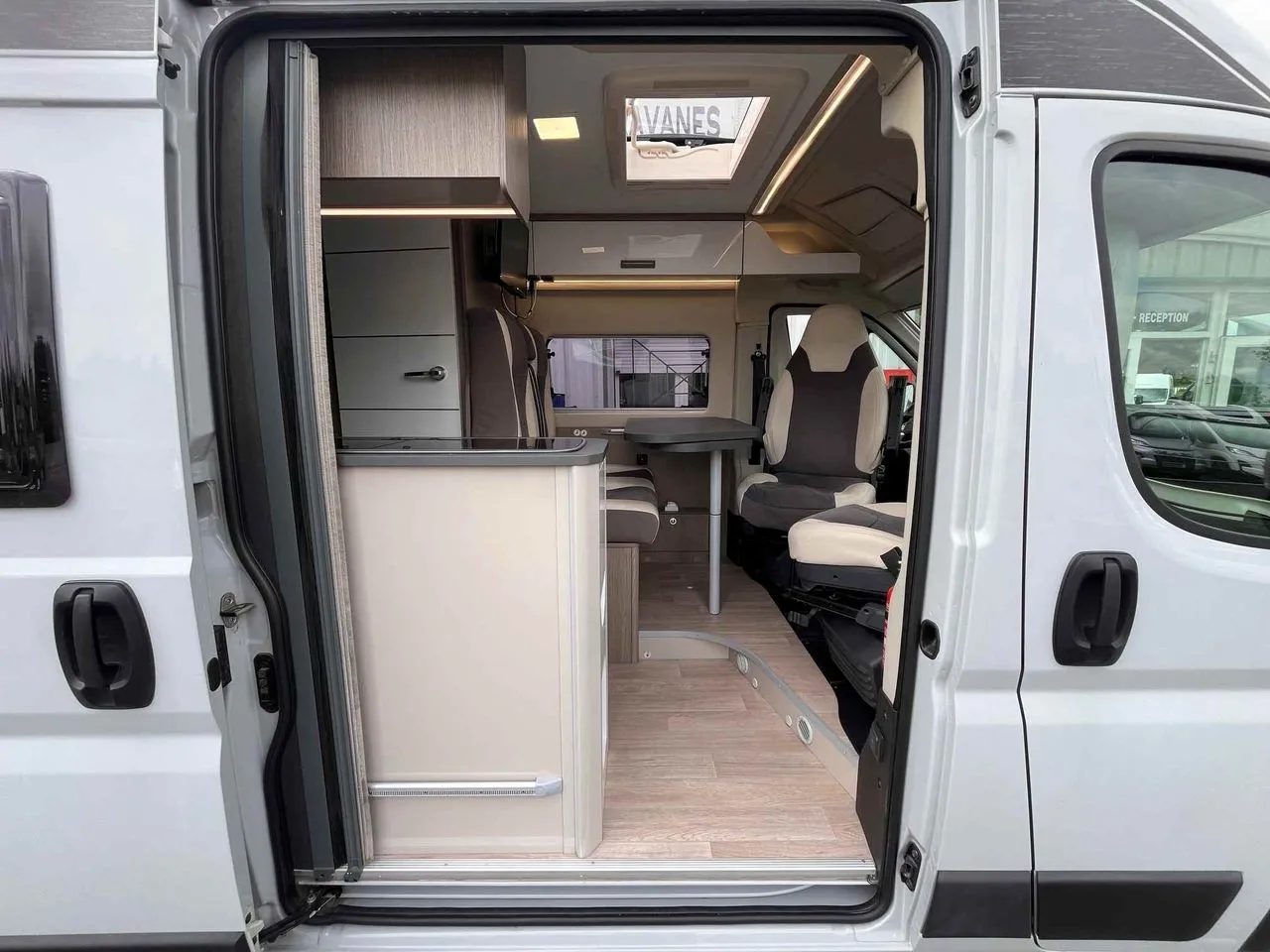V114 MAX VIP